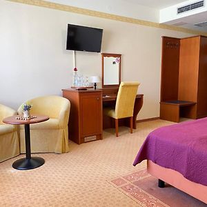 Double or Twin Room without Balcony